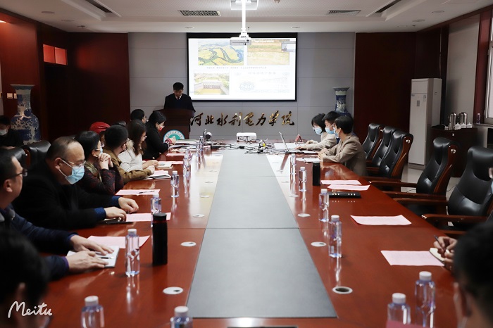 新闻稿(学校网站)照片1.jpg 新闻稿(学校网站)照片1.jpg